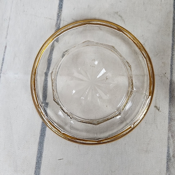 Art Deco Salt Barrel Salt Cellar Pressed Glass Star Motif Gold Rim Set of 6 - Picture 8 of 12
